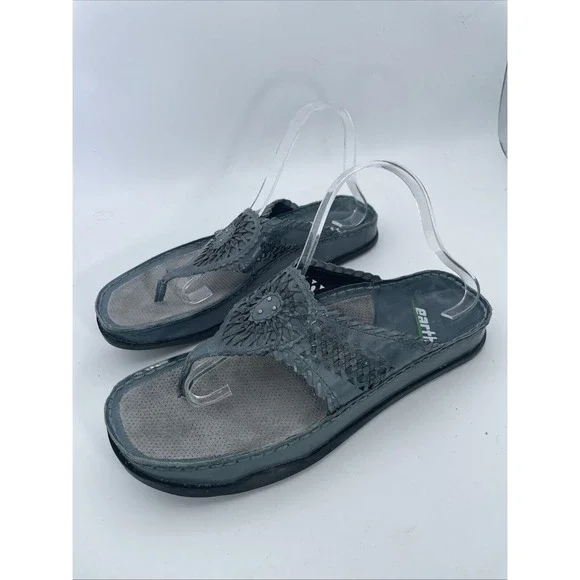 Earth Green Salsa Midnight Blue Women's Sandal Size 9.5M Perforated Leather - Picture 1 of 11